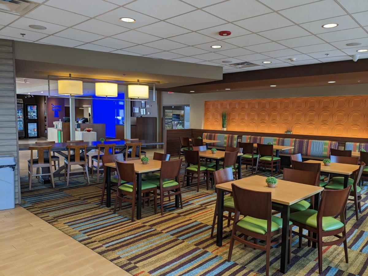 Fairfield Inn & Suites By Marriott פופלר בלאף מראה חיצוני תמונה